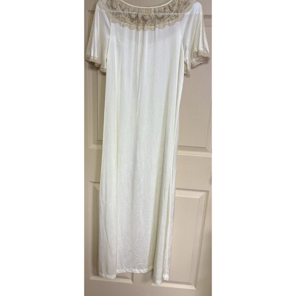 GOTHAM New York Vintage RARE Nightgown IVORY WIDE LACE TRIM Nylon USA MEDIUM - Picture 5 of 7